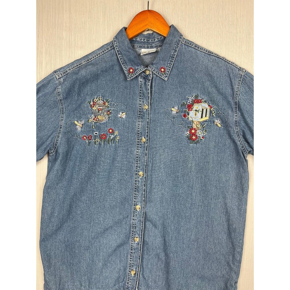 Bobbie Brooks Denim Shirt Womens 14W Blue Embroidered Button Down Cottagecore - Picture 3 of 11